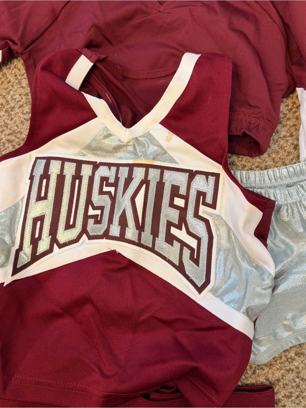 Huskies Maroon & Silver Cheerleading Set